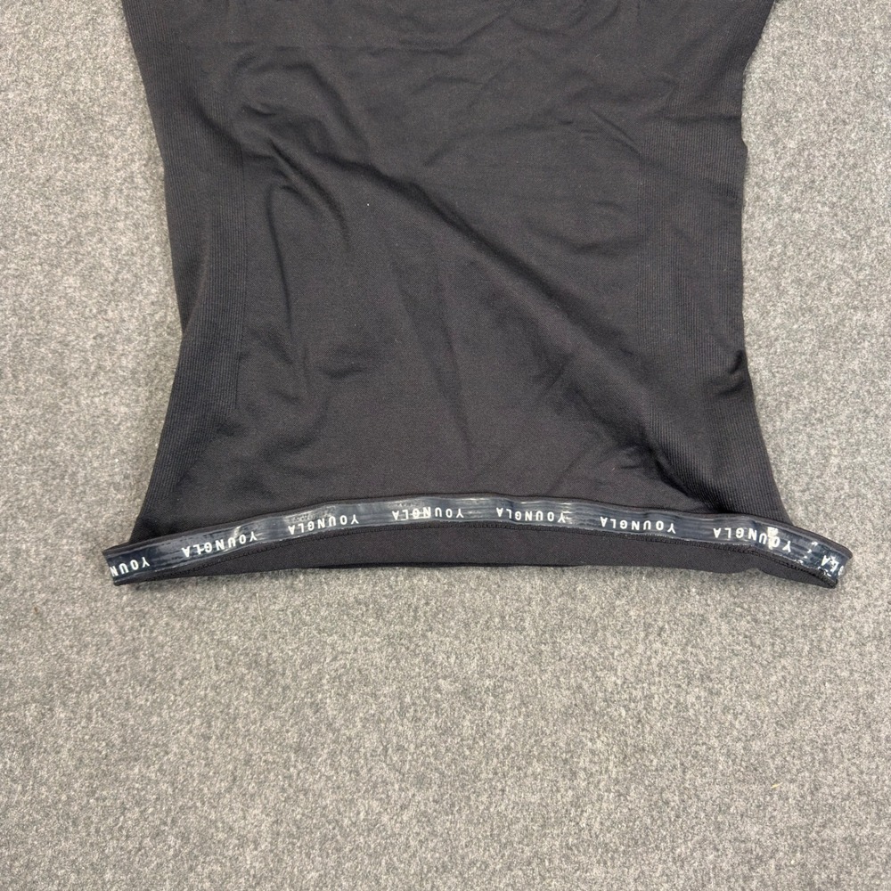YoungLA Mens Compression Shirt Black Short Sleeve Seamless Gym Top Medium - Picture 4 of 6